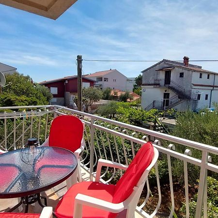 Apartments Gardijan Vodice Esterno foto