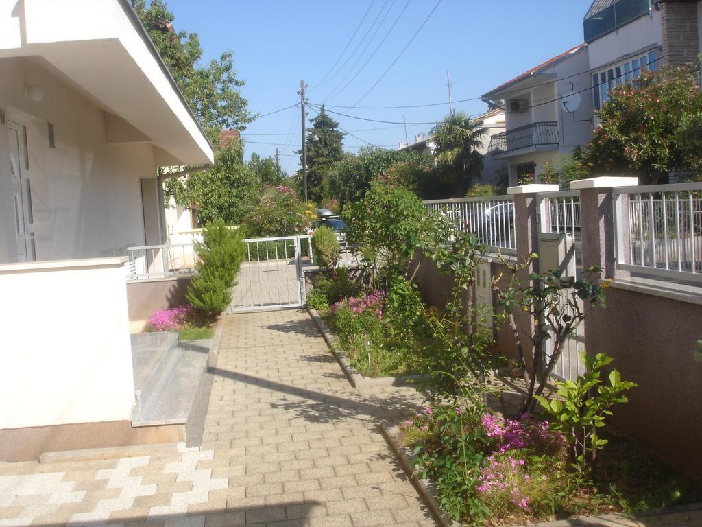 Apartments Gardijan Vodice Esterno foto